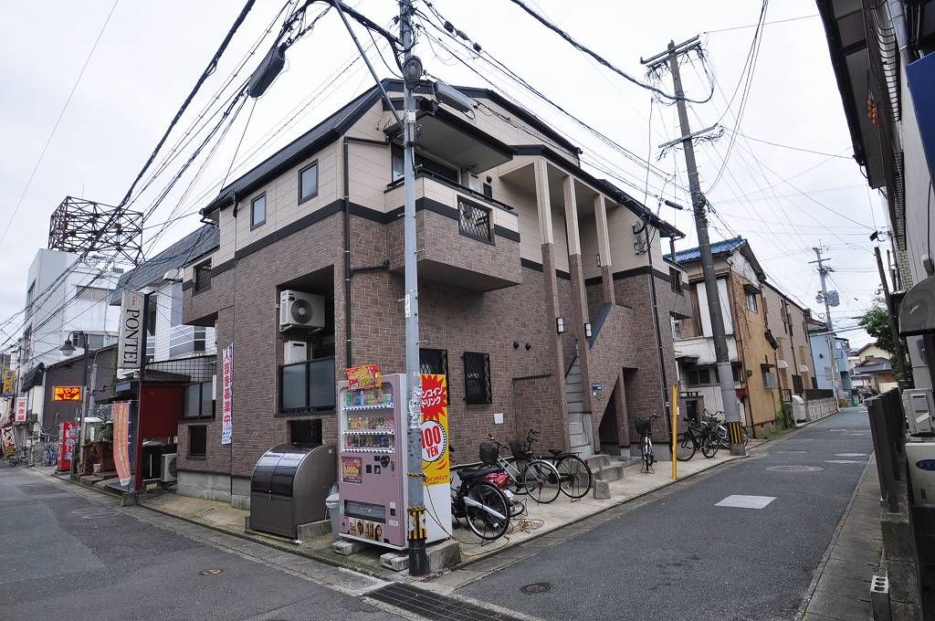 スカイハイツ井尻駅前 201